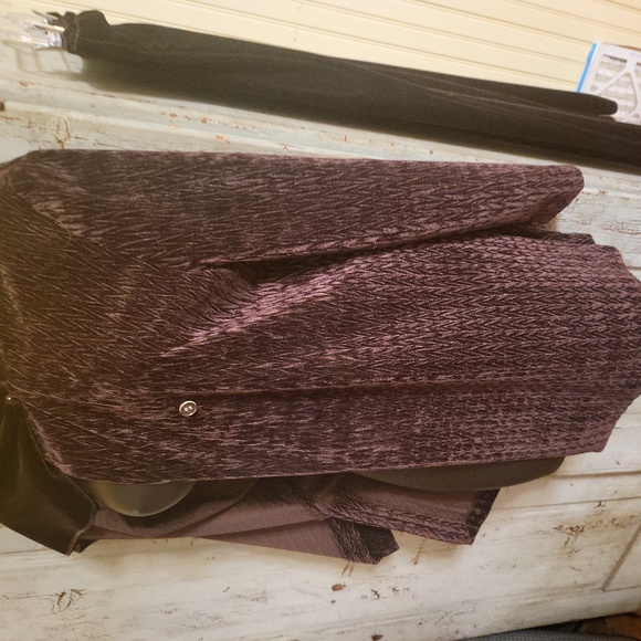 COLDWATER CREEK TOP & PANTS. - Picture 3 of 12